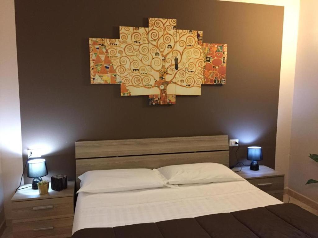 פארמה Hotel Ded 1 מראה חיצוני תמונה