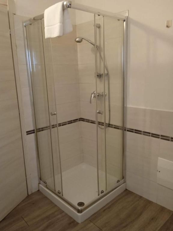 פארמה Hotel Ded 1 מראה חיצוני תמונה